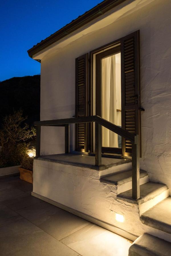 Relais Bellavista 5 Bed & Breakfast Miniera dellʼArgentiera Eksteriør bilde